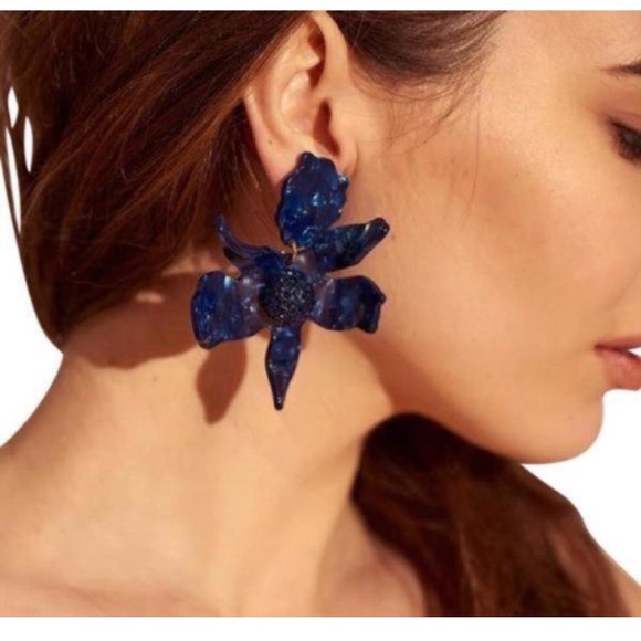 NWOT Lele Sadoughi Crystal Lily Earrings-last Pr! - Picture 2 of 4